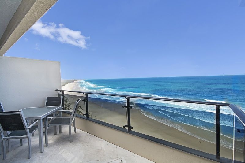 2 Bedroom Ocean Front Apartment